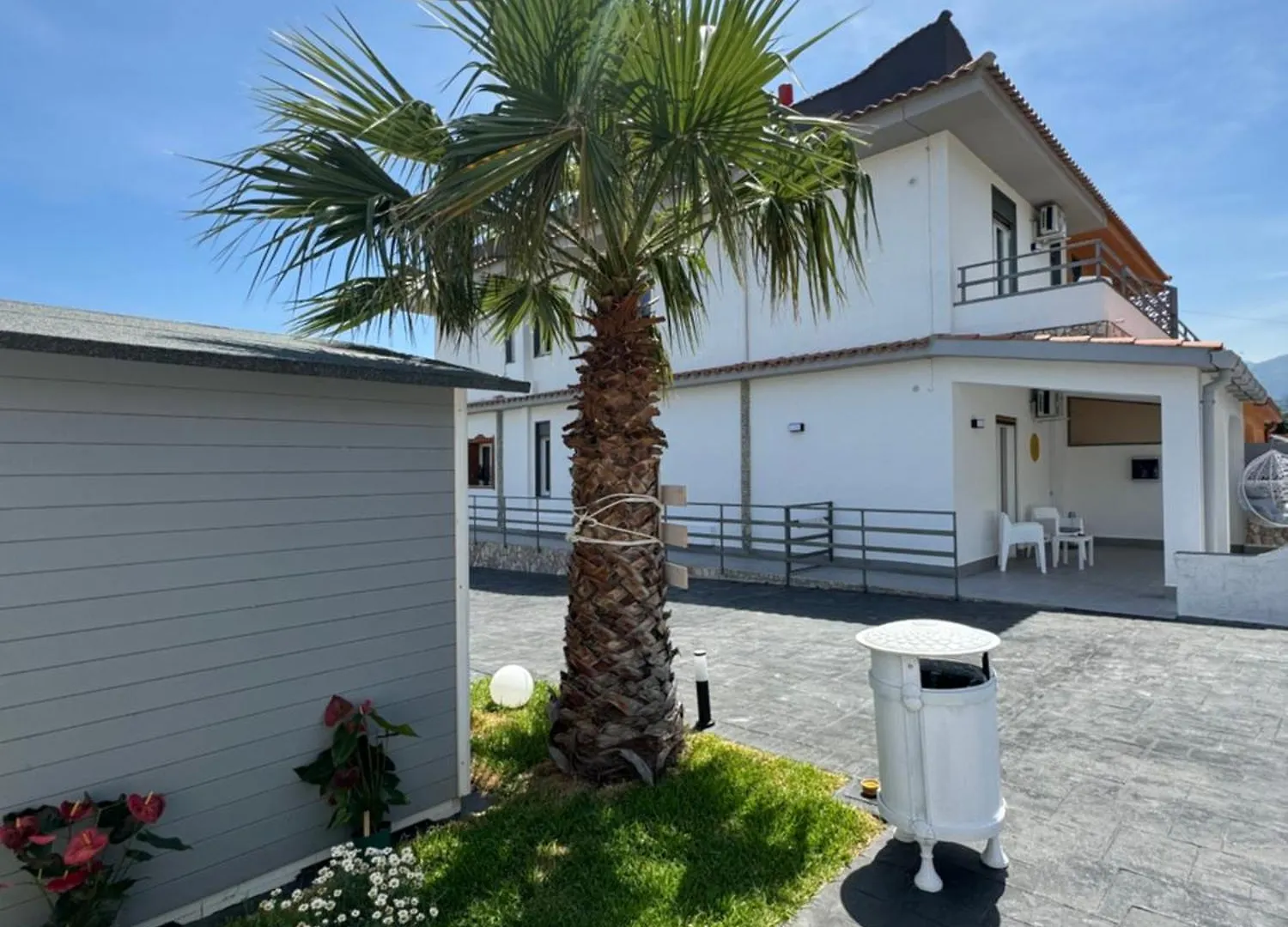 Sirio Rooms And Apartments Carini 0*,  Italy