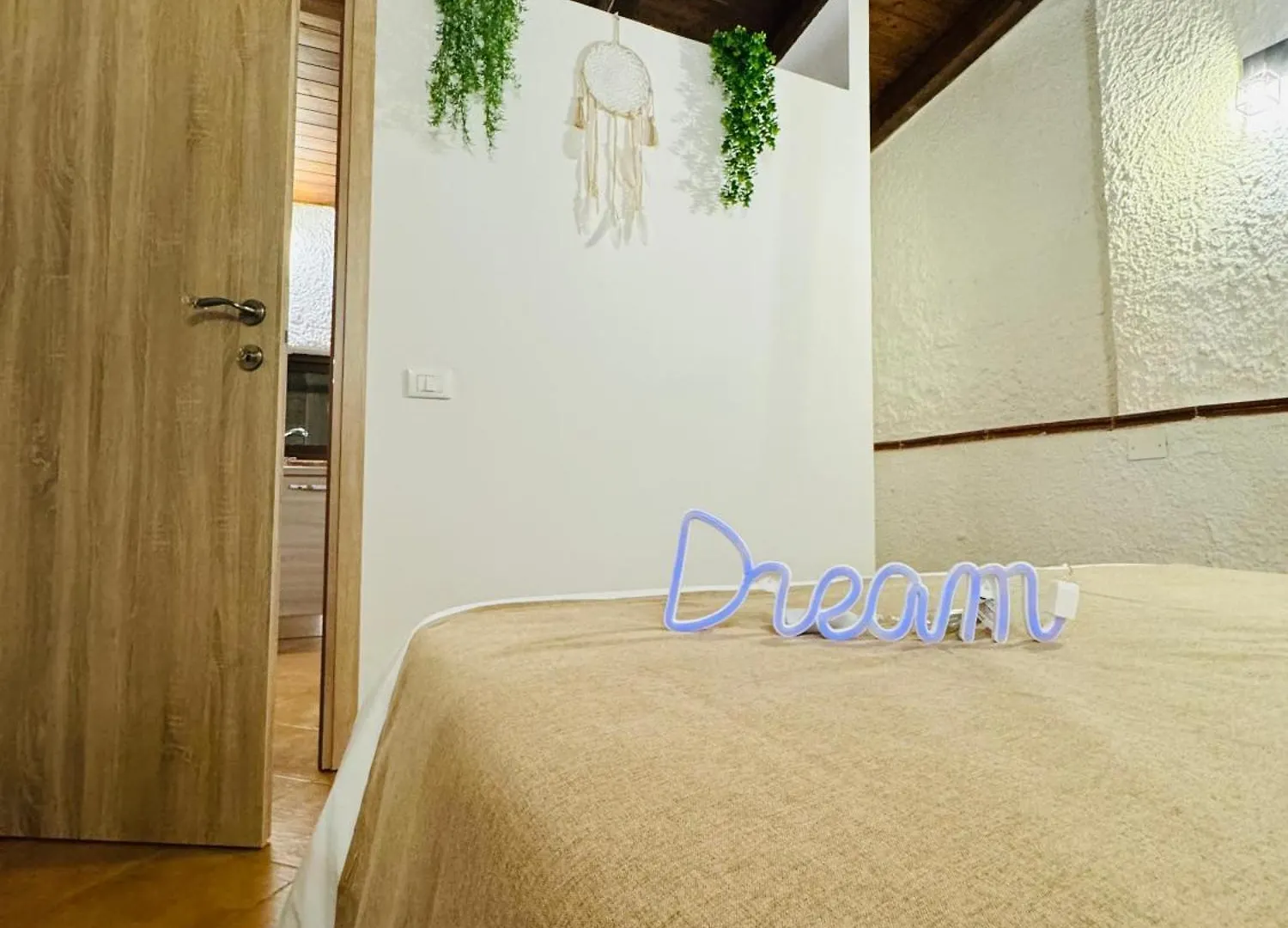 Sirio Rooms And Apartments Carini Guest house