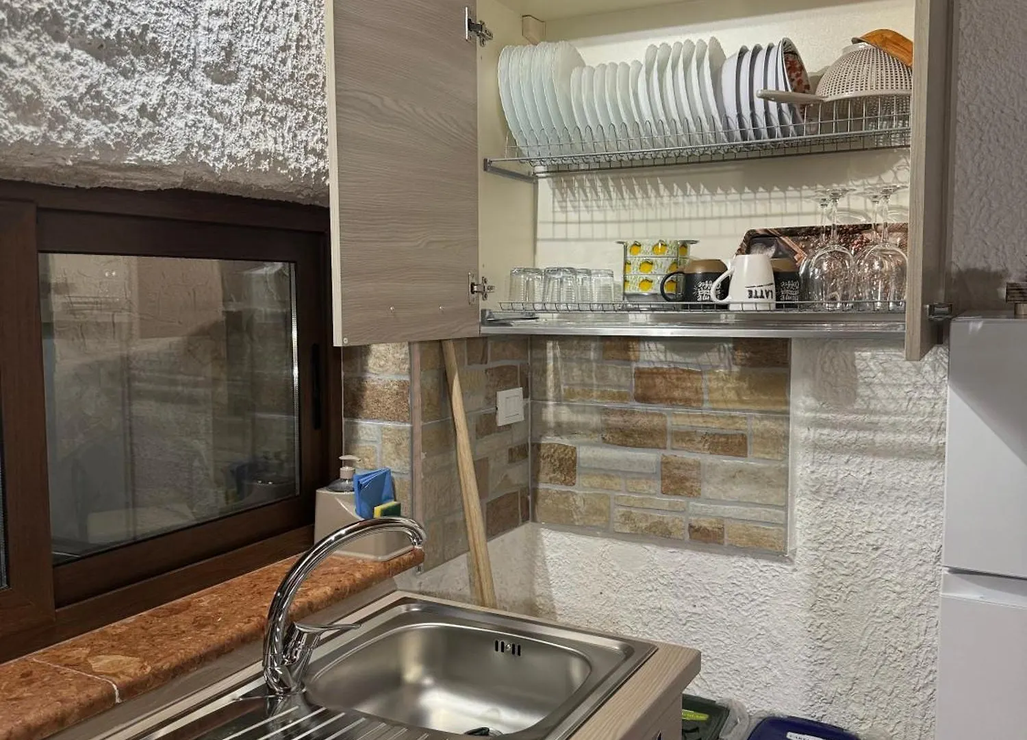 Konukevi Sirio Rooms And Apartments Carini İtalya